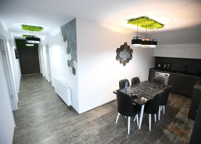 Guest house Casa Kevin 3*